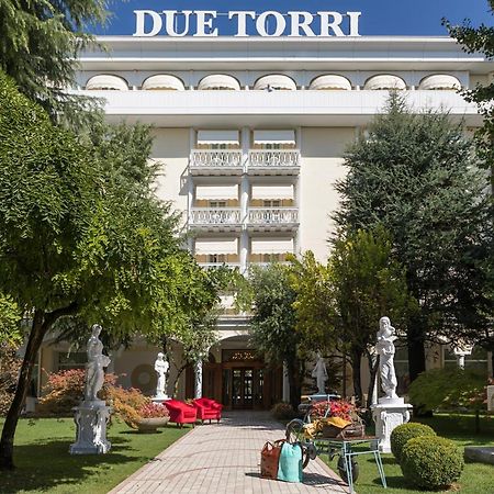 Hotel Due Torri Abano Terme Bagian luar foto