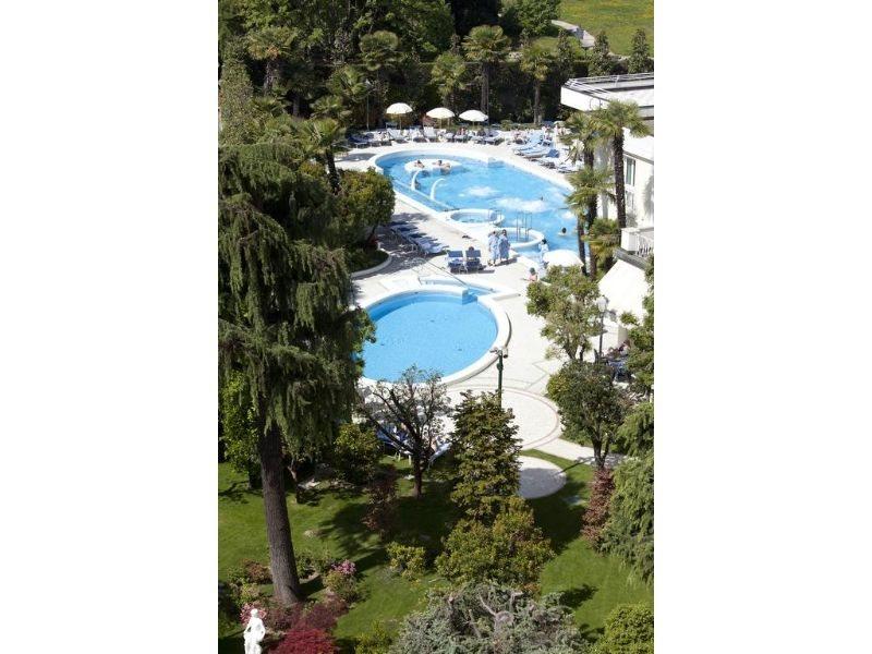 Hotel Due Torri Abano Terme Bagian luar foto