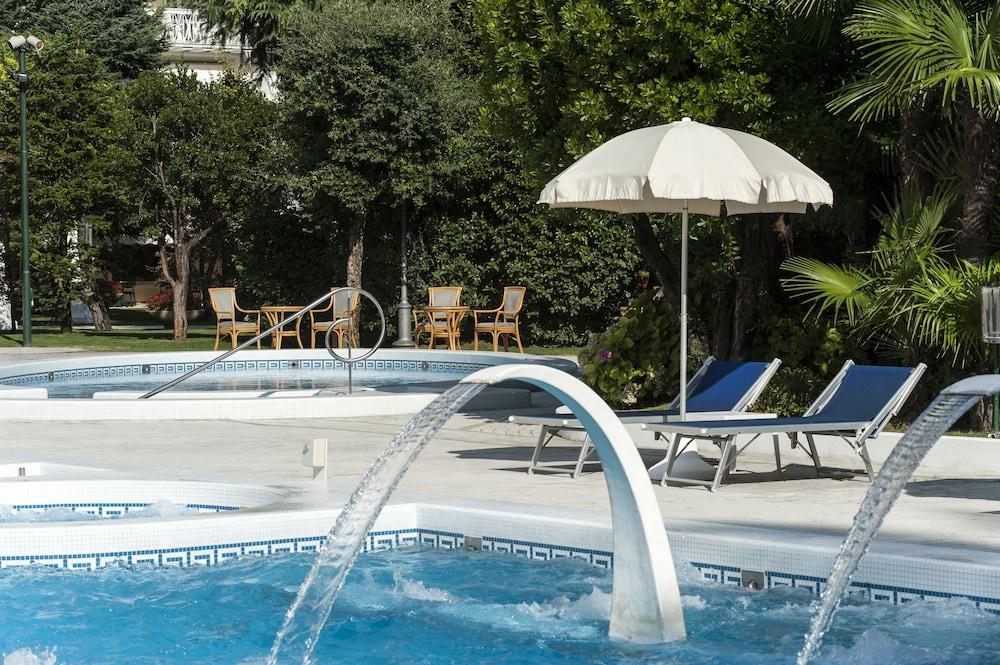 Hotel Due Torri Abano Terme Bagian luar foto