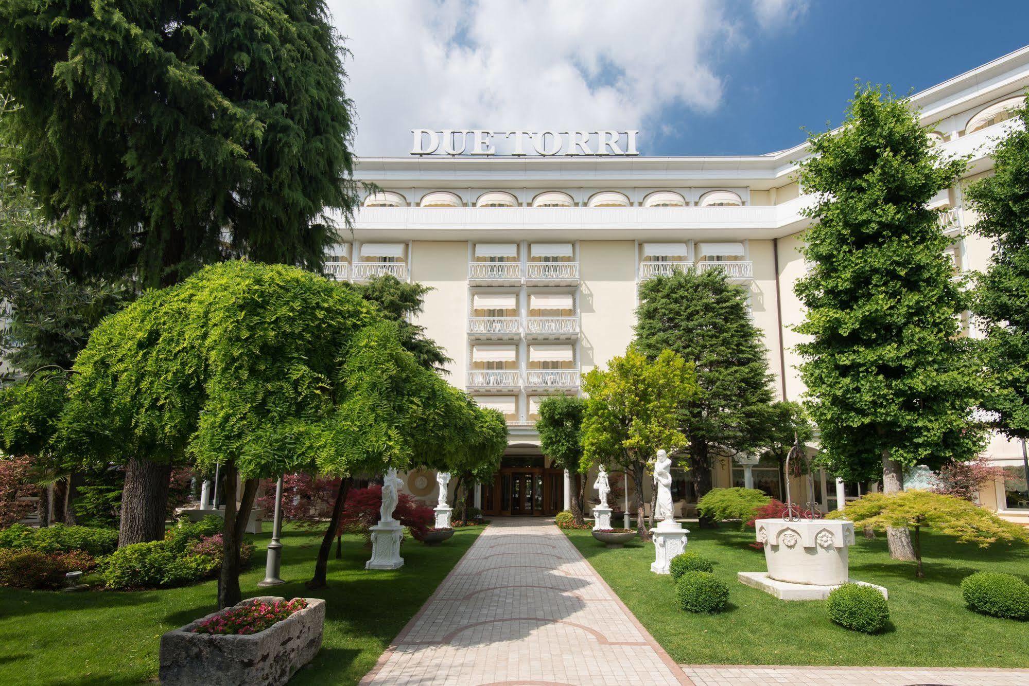 Hotel Due Torri Abano Terme Bagian luar foto